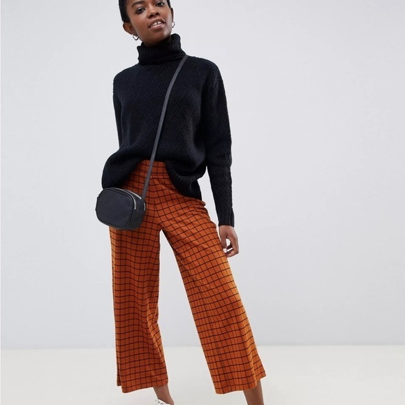 ASOS Wide Leg Culotte Windowpane Pants in Rust - Picture 3 of 13